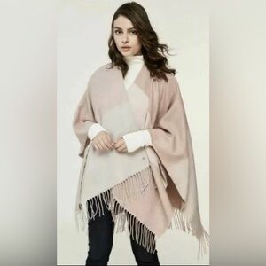 Soia & Kyo Poncho Cape Womens One Size Blush Pink Beige Colorblock Fringe Wrap